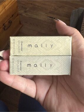 Mally Beauty Lipstick